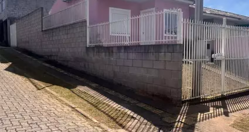 Casa com 2 quartos à venda na Chácara das Rosas, Cachoeirinha 