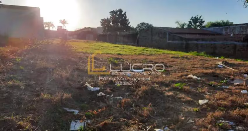 Terreno à venda no Jardim Terra Branca, Bauru 