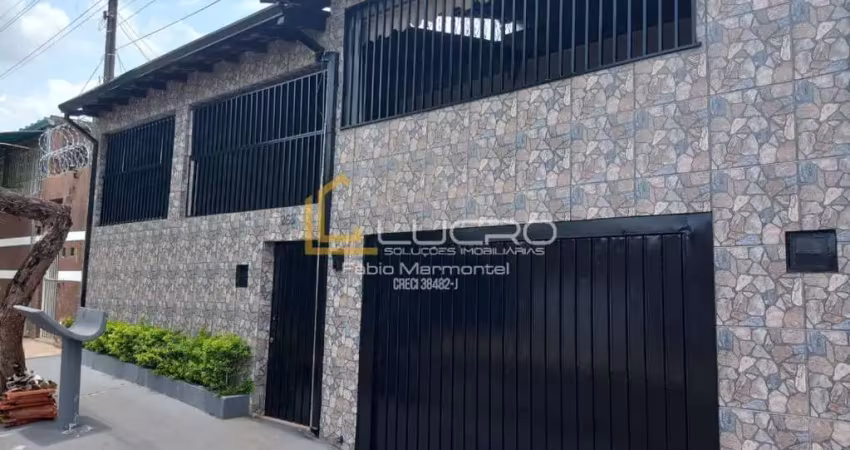 Casa com 4 quartos à venda no Jardim Vânia Maria, Bauru 