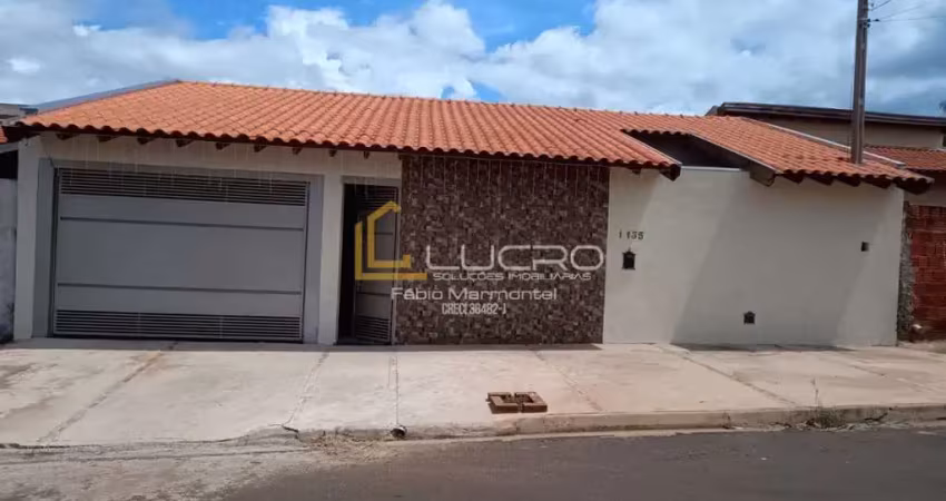 Casa com 3 quartos à venda no Parque Santa Edwiges, Bauru 