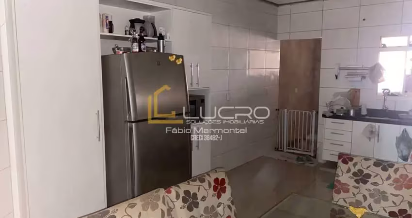 Casa com 2 quartos à venda no Conjunto Habitacional Joaquim Guilherme de Oliveira, Bauru 