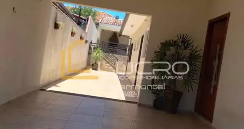 Casa com 3 quartos à venda na Vila Industrial, Bauru 