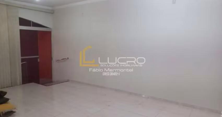 Casa para venda com 200 m² e 3 quartos em núcleo residencial presidente geisel, bauru - sp