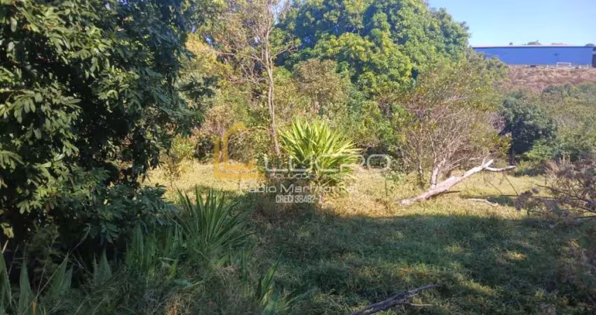 Terreno à venda no Jardim Ivone, Bauru 