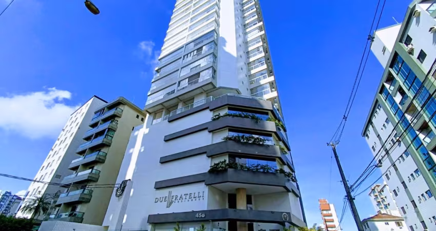 Apartamento 2 dormitórios, 300 metros da praia da Guilhermina.
