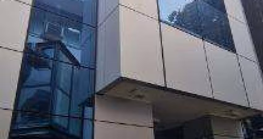 VENDA DE SALA COMERCIAL NO CENTRO COMERCIAL ALPHAVILLE, EM BARUERI/SP, OPORTUNIDADE DE NEGÓCIO! Consulte-nos.