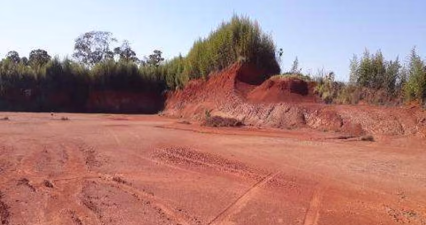TERRENO A VENDA BAIRRO DO PORTÃO ARUJÁ com área de 50.944m². Terreno totalmente documentado. CONSULTE-NOS.