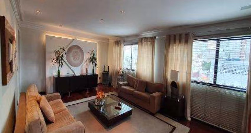 VENDA DE APARTAMENTO MOBILIADO NO EDIFÍCIO ALBATROZ, EM SÃO PAULO/SP, com 260m², 04 suítes, 02 salas, varanda com vista 360º e 03 vagas. CONSULTE-NOS.