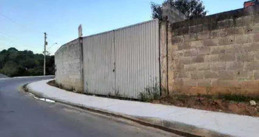 Venda de terreno na chácara guanabara, em guararema/sp, com área total de 580m² e terreno murado. ótima oportunidade de investimento! consulte-nos.