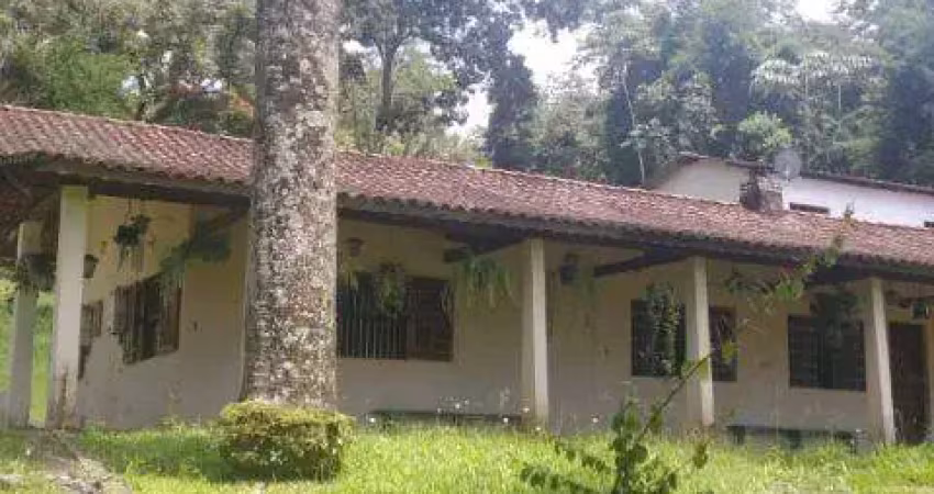 Venda de chácara no aralu, em santa isabel/sp, 318.000m² com 2.000m² de construção. consulte-nos