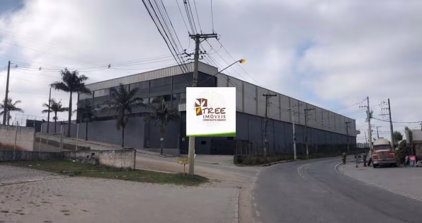 LOCAÇÃO DE GALPÃO COMERCIAL NO TABOÃO, EM MOGI DAS CRUZES/SP, 7.530m² com pateo de 2.000m², área fabril de 4.500m², 03 docas e ZUP 1. CONSULTE-NOS.