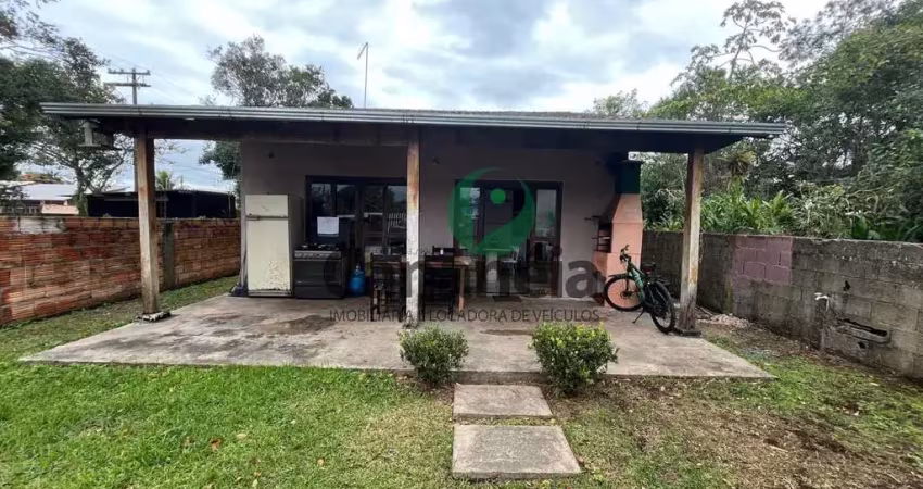 Casa à venda em cananéia-sp: 3 quartos (sendo 1 suíte) no bairro nova cananéia.