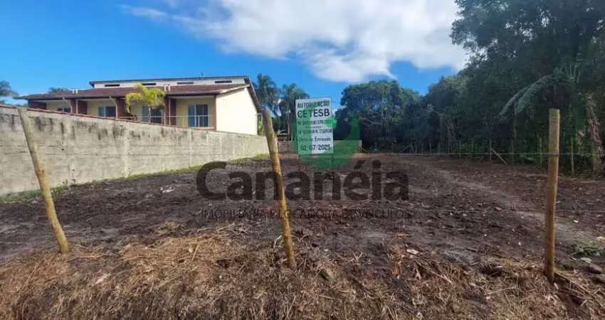 Terreno à venda em cananéia-sp, no bairro retiro das caravelas, com 800m² de área!