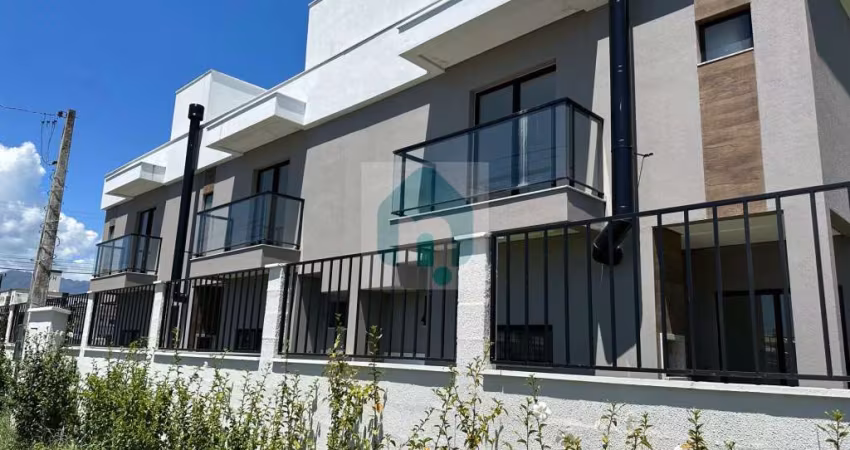 Sobrado Geminado a venda, 3 dormitórios, sendo 1 suíte, 1 vaga de garagem na Nova Palhoça, Palhoça/SC - SO001-737