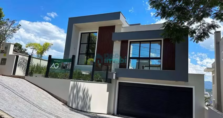 Casa 4 dormitórios (2 suítes), 317,52m² privativos, morro da pedra branca