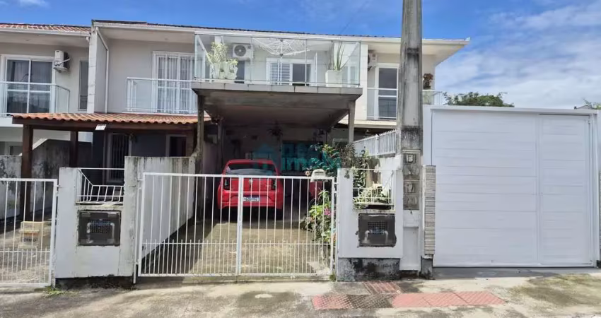 Casa com 2 quartos à venda no Potecas, São José 