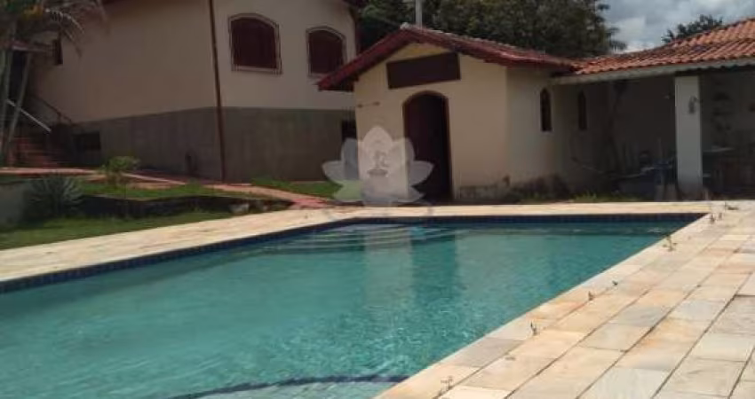 Chácara / sítio com 4 quartos à venda no Jardim Estância Brasil, Atibaia 