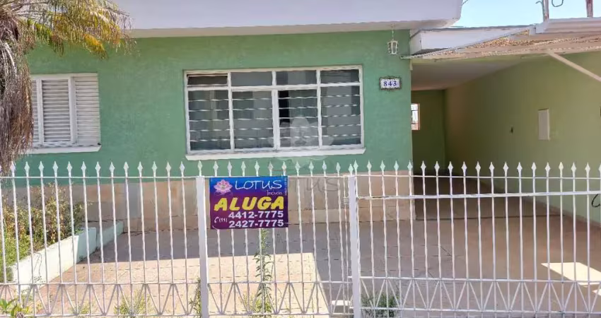Casa com 3 quartos para alugar no Centro, Atibaia 