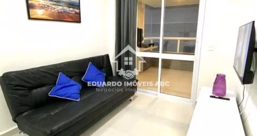 REF 8510- 2 Dormitórios. Varanda. Ótima localização- Guilhermina- Praia Grande