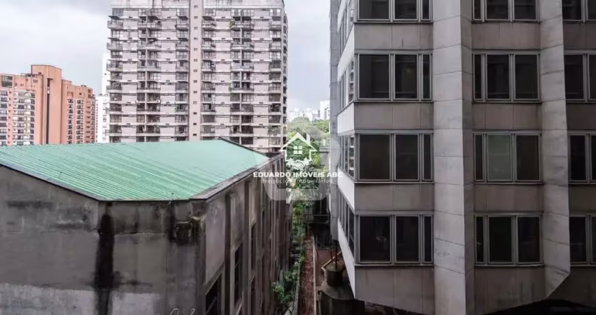 Apartamento de 127m² para venda, 5 dorm(s), 1 suite(s)