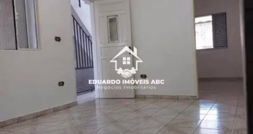 REF 9913- 2 Casas no mesmo terreno. Ótima localização- Santo André
