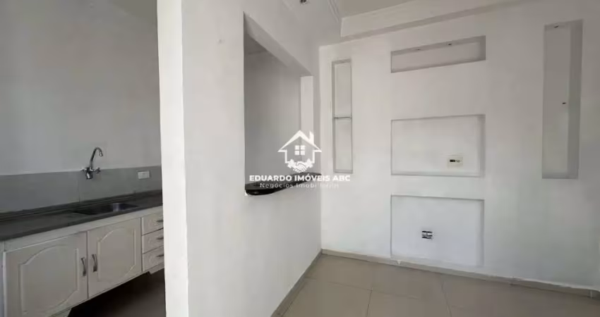 REF: 10416 - Casa Assobradada para Locação, 1 dorm(s), 1 suite(s), 52 m²
