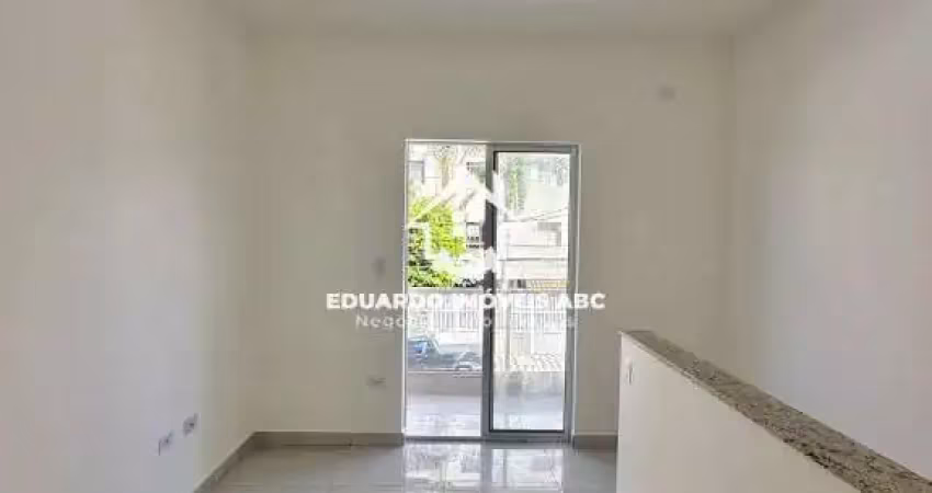 Ref 10484- 2 dormitórios. 1 vaga. ótima localização- praia grande