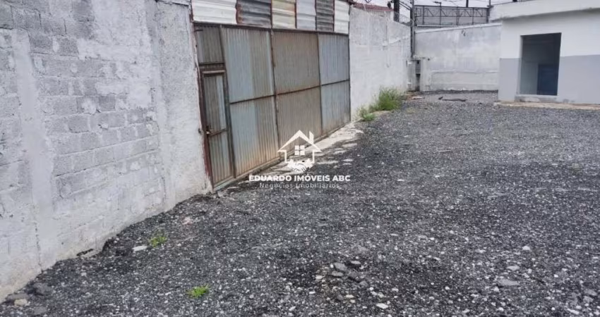 REF 10618- Terreno 1.000 m². 2 Banheiros. Ótima localização- São Bernardo do Campo
