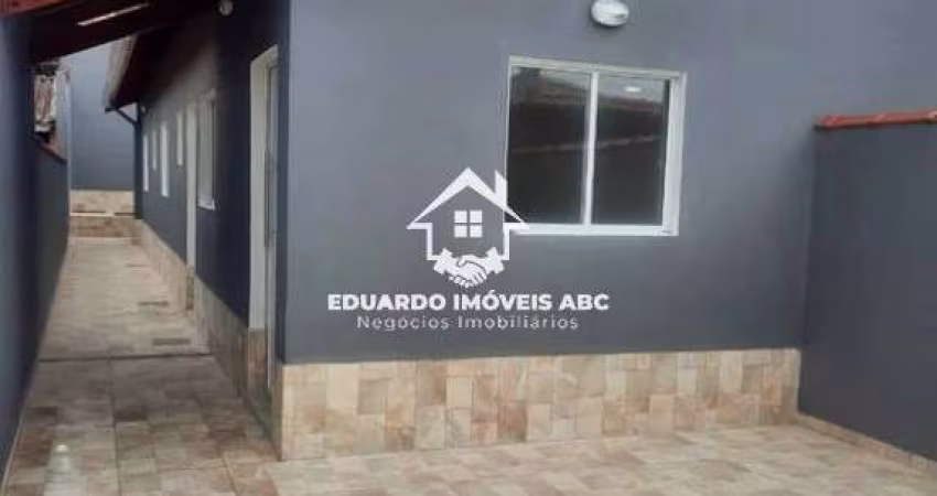 REF: 10703 - Casa Padrão para Venda, 2 dorm(s), 2 suite(s), 2 vaga(s), 125 m²