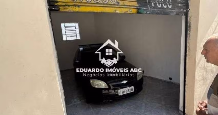 REF 10709- Salão térreo. Banheiro. Ótima localização- Diadema