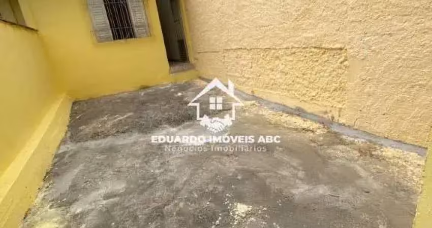 Casa (casa padrão) para locação, 2 dorm(s), 3 vaga(s), 200 m²