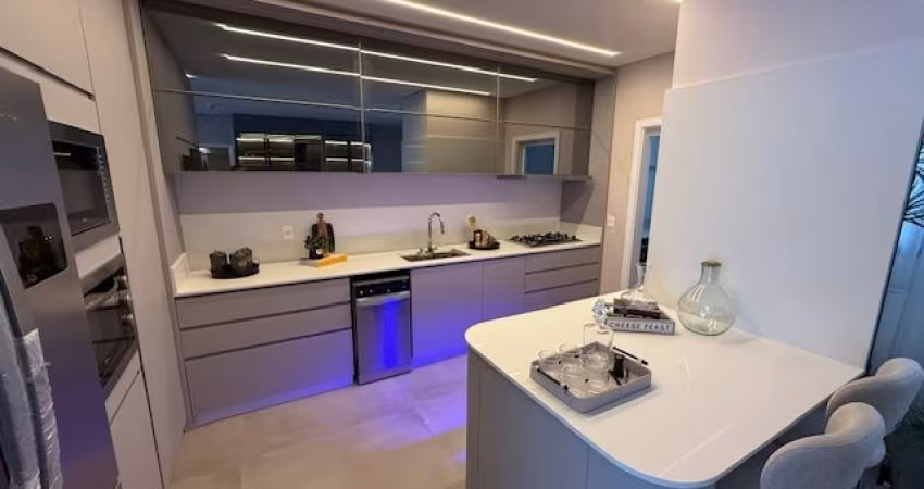 Prepare-se para se apaixonar!  Apartamento de Alto Padrão, Mobiliado e Decorado, Pronto para Impressionar em Balneário Camboriú!