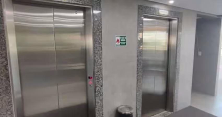 Apartamento com 2 dormitórios à venda, 77 m² por R$ 550.000,00 - Vila Guilhermina - Praia Grande/SP