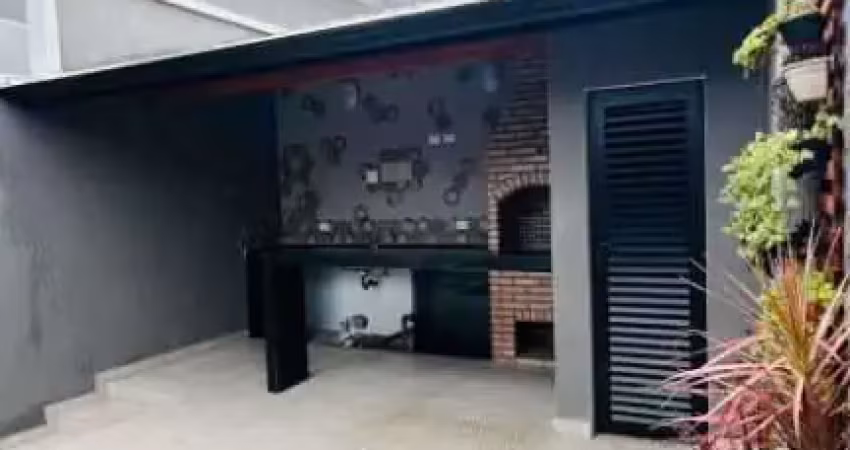 Casa de condomínio próximo a praia