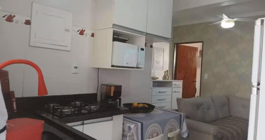 Kitnet com 1 dormitório à venda, 32 m² por R$ 255.000,00 - Vila Guilhermina - Praia Grande/SP