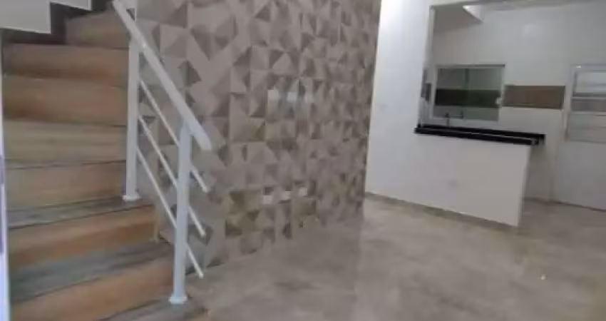 Casa com 2 dormitórios à venda, 55 m² por R$ 350.000,00 - Vila Guilhermina - Praia Grande/SP