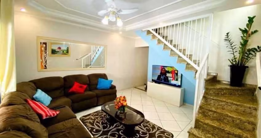 Sobrado com 4 dormitórios à venda, 163 m² por R$ 765.000,00 - Ocian - Praia Grande/SP