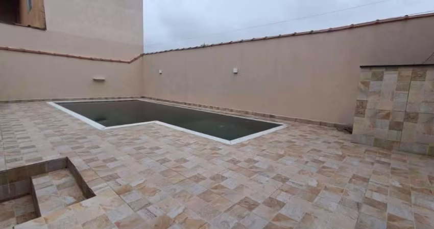 Casa com 3 dormitórios à venda, 130 m² por R$ 740.000,00 - Balneário Gaivota - Itanhaém/SP