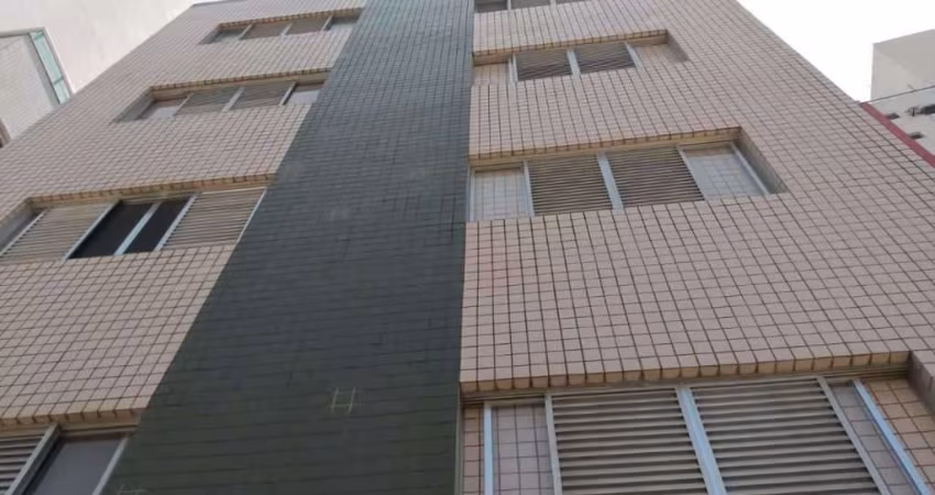 Apartamento com 2 dormitórios à venda, 65 m² por R$ 350.000,00 - Vila Guilhermina - Praia Grande/SP