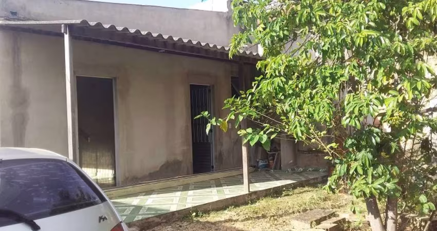 Casa Para Vender com 02 quartos no bairro Colonial em Contagem