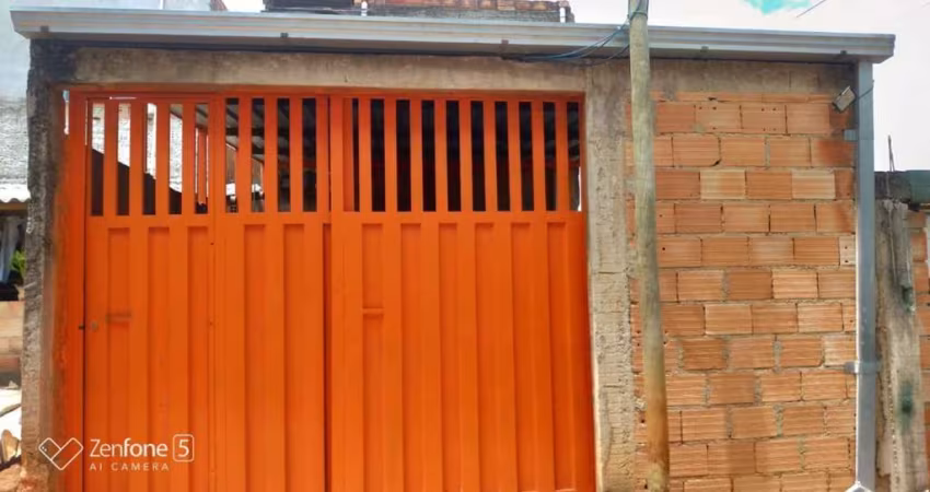 Casa Para Vender com 04 quartos no bairro Nascentes Imperiais em Contagem