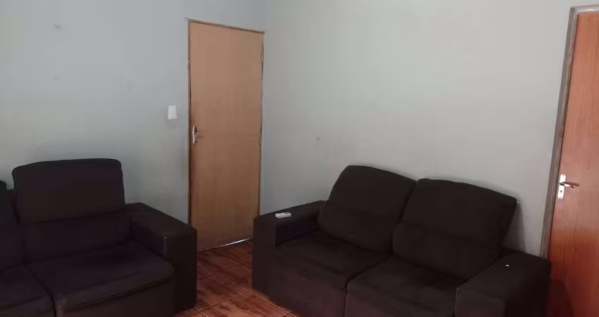 Casa Para Vender com 03 quartos no bairro Jardim Paulista em Betim