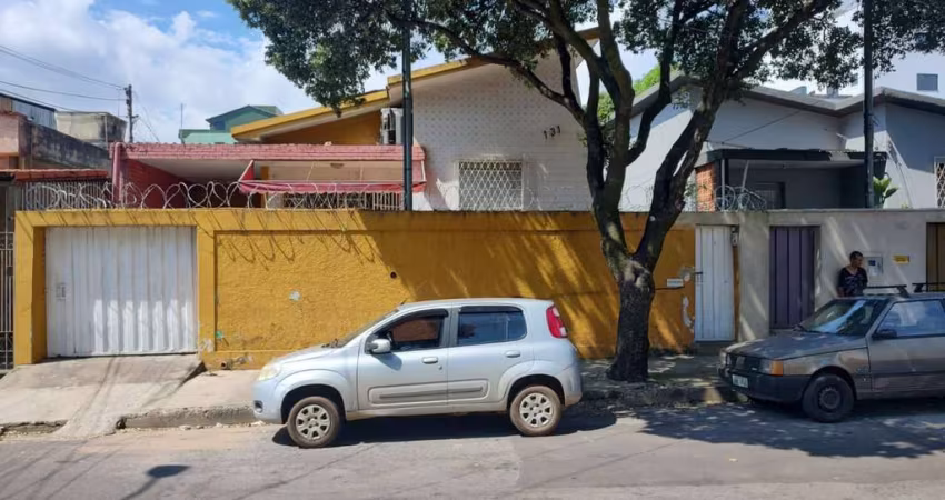 Casa Em Lote Comercial Para Vender no bairro Riacho das Pedras em Contagem