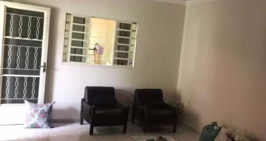 Casa Para Vender com 02 quartos no bairro Oitis em Contagem
