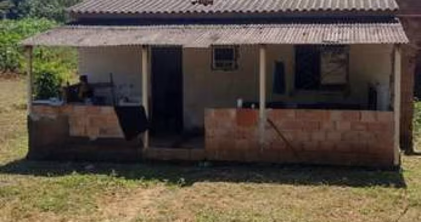 Sítio/ Chácara com 03 quartos 01 suítes no bairro Colônia Santa Isabel em Betim