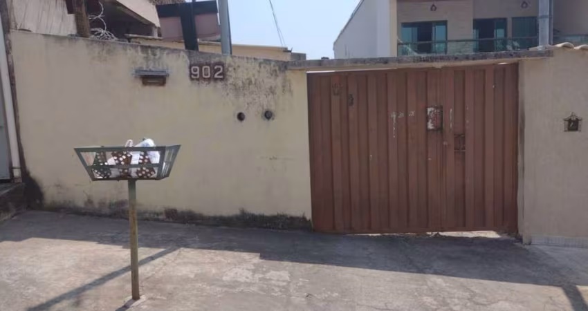 Casa Para Vender com 03 quartos no bairro Novo Riacho em Contagem