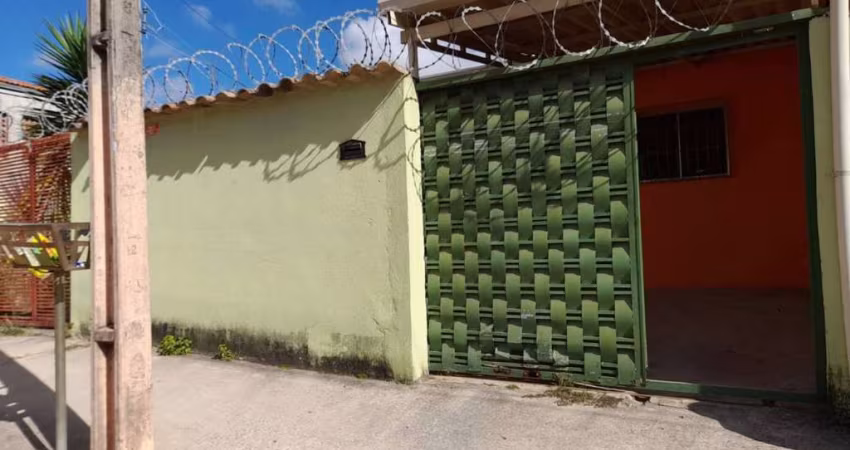 Casa Para Vender com 02 quartos no bairro São Francisco em Esmeraldas