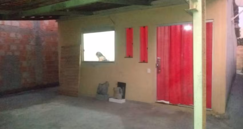 Casa Para Vender com 02 quartos no bairro Campo Alto em Contagem