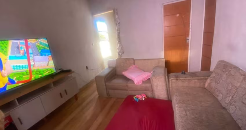 Casa Para Vender com 03 quartos 02 suítes no bairro Petrovale em Betim