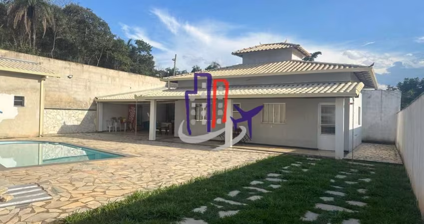 Sítio Para Vender com 03 quartos no bairro Residencial Caracóis em Esmeraldas